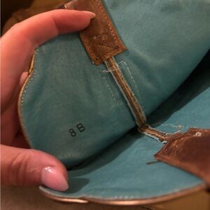 Ariat women’s boots size 8